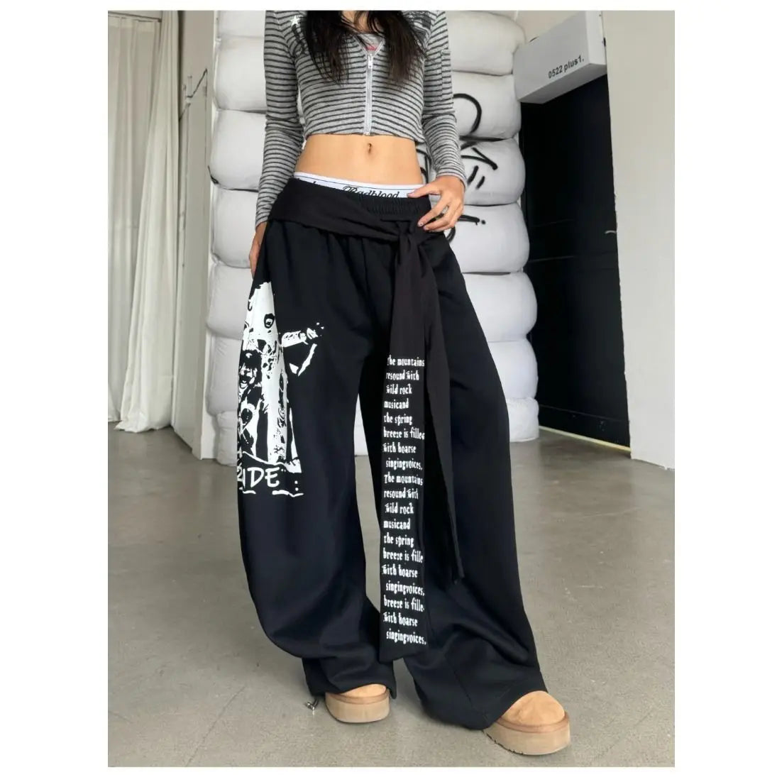 Vintage Graphic Streetwear Sweatpants