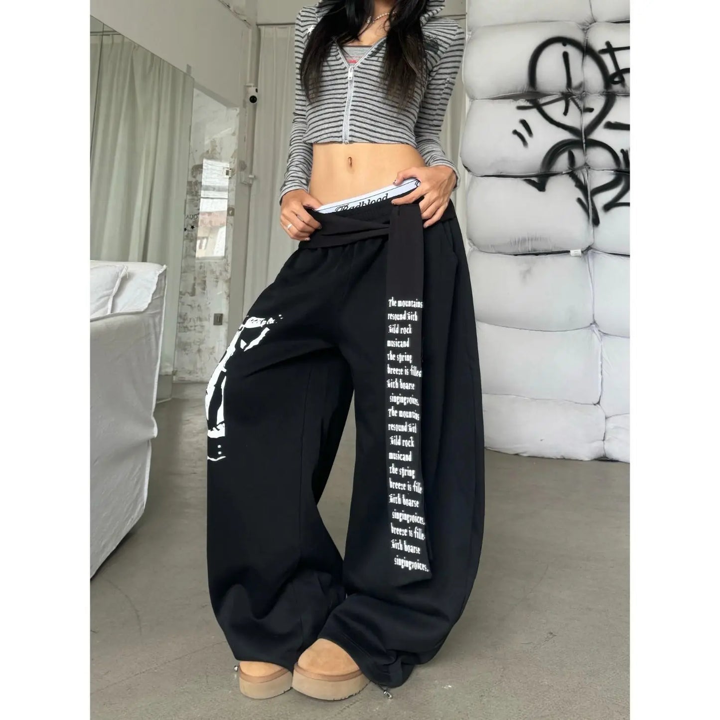 Vintage Graphic Streetwear Sweatpants