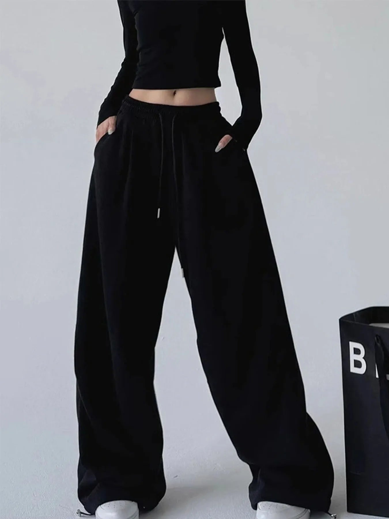 CloudFit Wide Leg Sweatpants