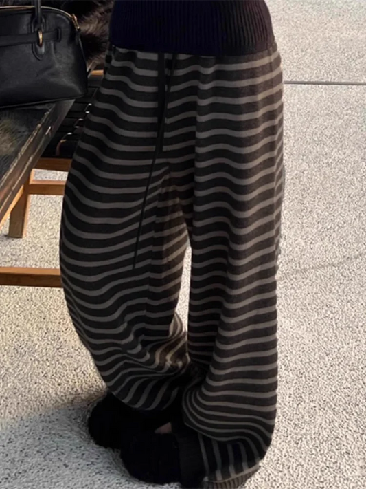 Vintage Stripe Wide-Leg Knit Pants
