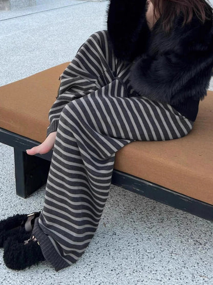 Vintage Stripe Wide-Leg Knit Pants