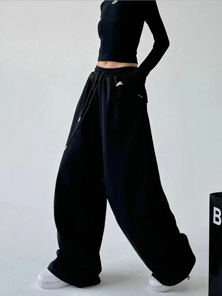 CloudFit Wide Leg Sweatpants