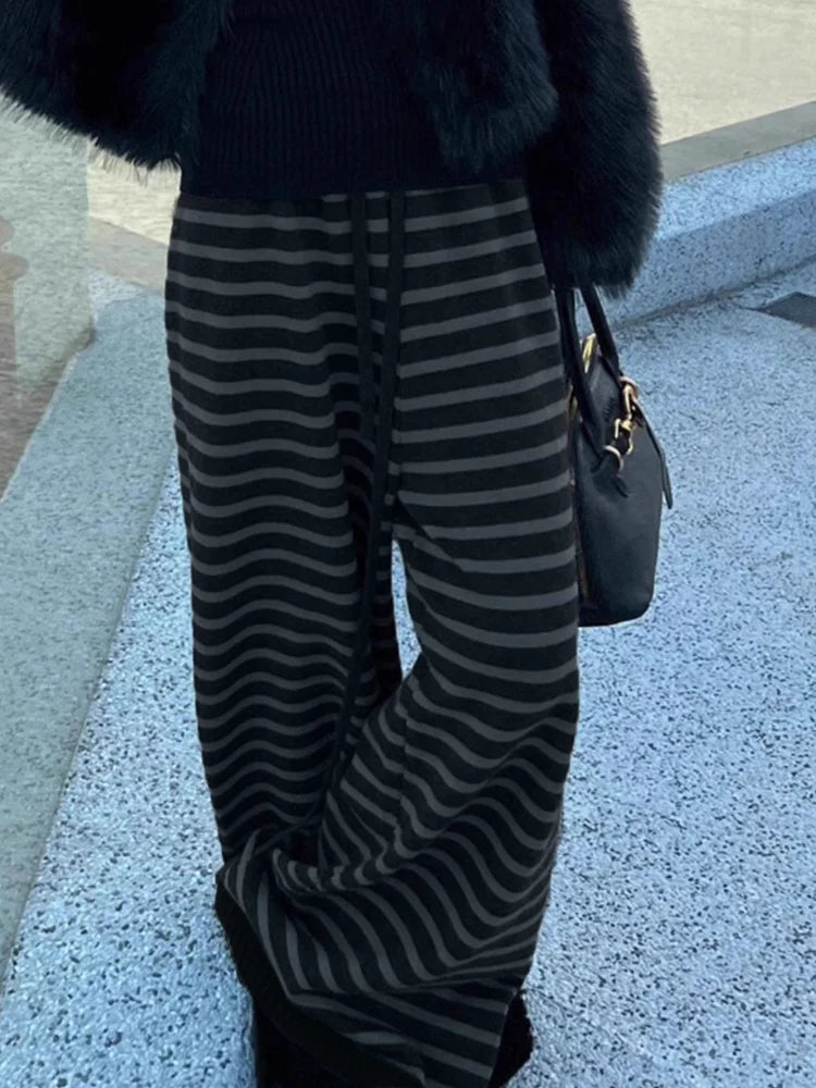 Vintage Stripe Wide-Leg Knit Pants